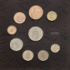 Assorted numismatic items - 26