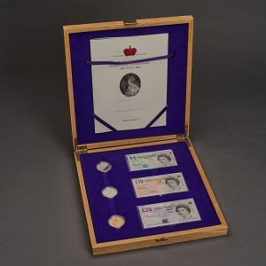 2003 Coronation Anniversary Crown and Banknote Set