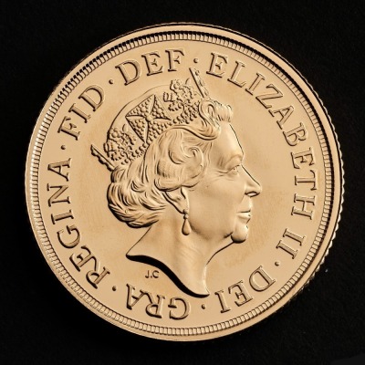The Queen's 90th Birthday Celebration Sovereign Struck on 11 June 2016