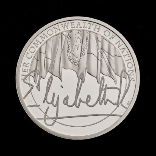 The Queens Reign The Commonwealth 2022 &pound;5 Silver Proof Piedfort Trial Piece