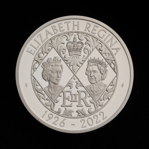Her Majesty Queen Elizabeth II 2022 £5 Silver Proof Piedfort Trial Piece