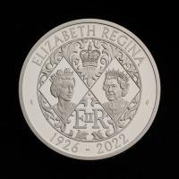 Her Majesty Queen Elizabeth II 2022 &pound;5 Silver Proof Piedfort Trial Piece