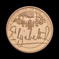 The Queen's Reign Honours and Investitures 2022 &pound;5 Gold Proof Trial Piece