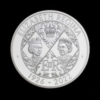 Her Majesty Queen Elizabeth II 2022 &pound;5 Platinum Proof Piedfort Trial Piece