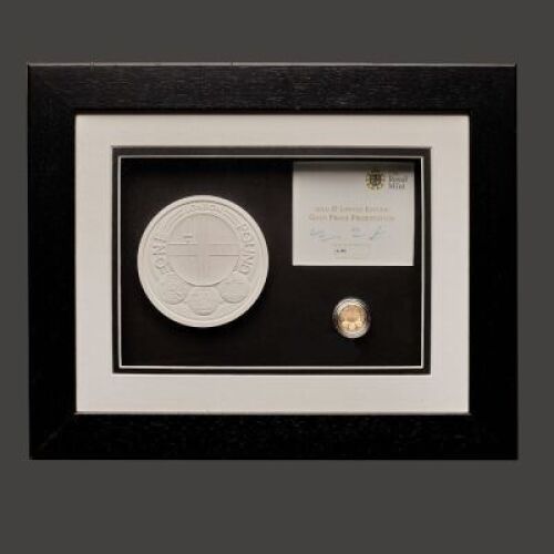 2010 &pound;1 Limited Edition Gold Proof Presentation